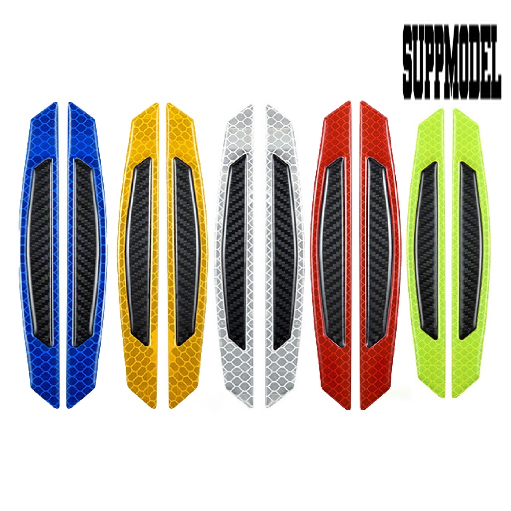 2pcs Stiker Peringatan Reflektif Anti Gores / Tabrakan Motif Carbon Fiber Untuk Pintu Mobil