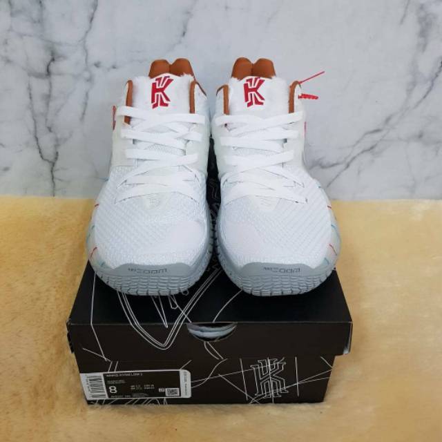 Sepatu Nike Kyrie 2 Low Sandy
Premium