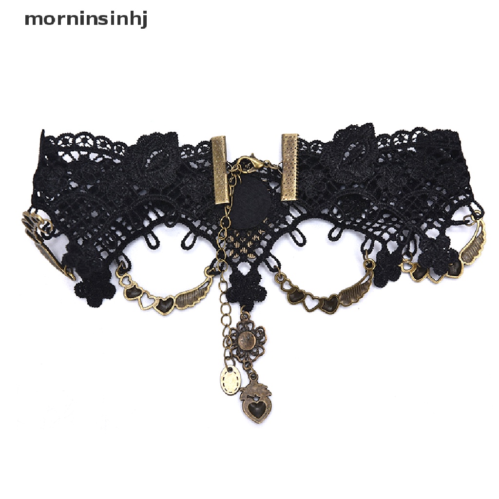 Mornin Kalung Choker Vintage Gothic Bahan Alloy Hias Kristal Untuk Wanita