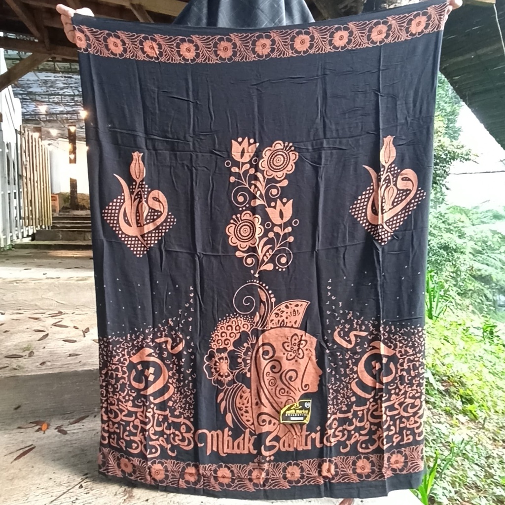 SARUNG BATIK MBAK SANTRI TERBARU by batik harisa Bahan Rayon halus dan tebal. sarung wanita.