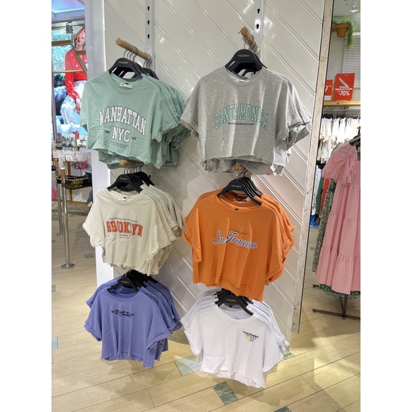 Pull&Bear Crop Tshirt/ Kaos croptop cotton