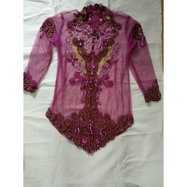 set kebaya brokat payet size L pink fanta preloved