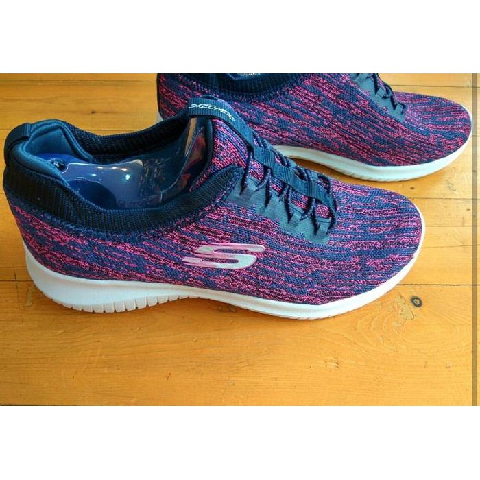 Skechers Wanita/Sepatu Skechers/Skecher/Skechers Hartnell Best Seller Shoes