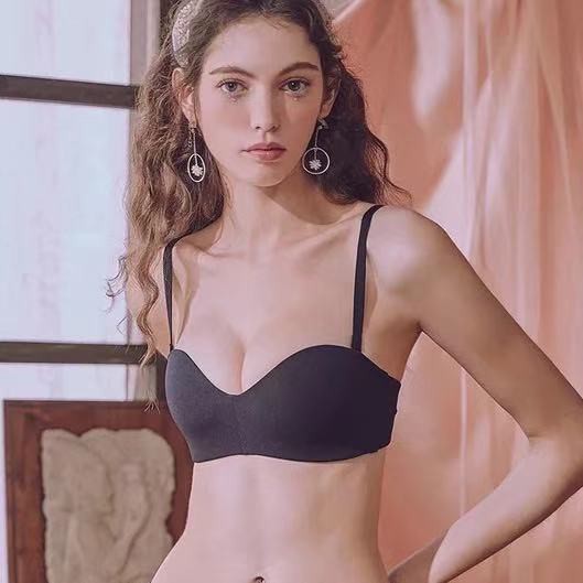 Half Cup Bra Model Seamless Tanpa Kawat Seamless Gaya Korea untuk Wanita / Bra Bralette Tanpa Kawat