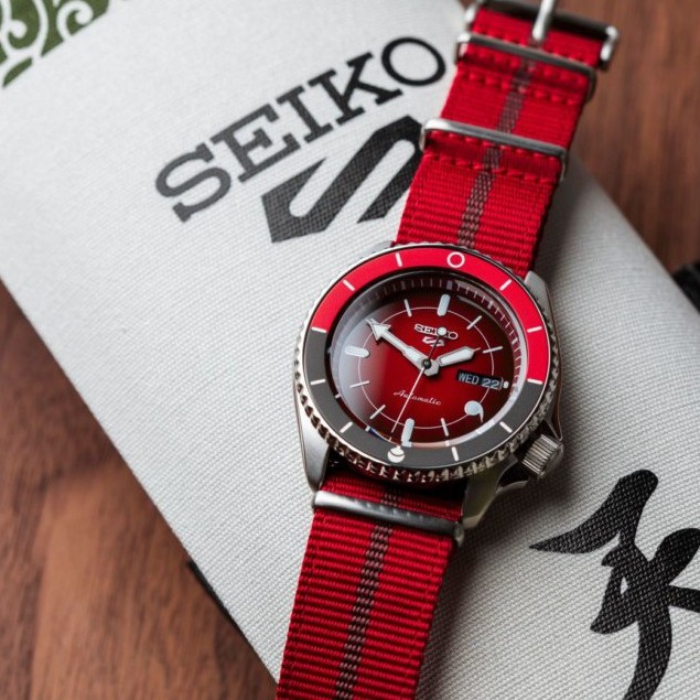SEIKO 5 SPORTS NARUTO & BORUTO SRPF67K1 SARADA LIMITED EDITION ORIGINAL