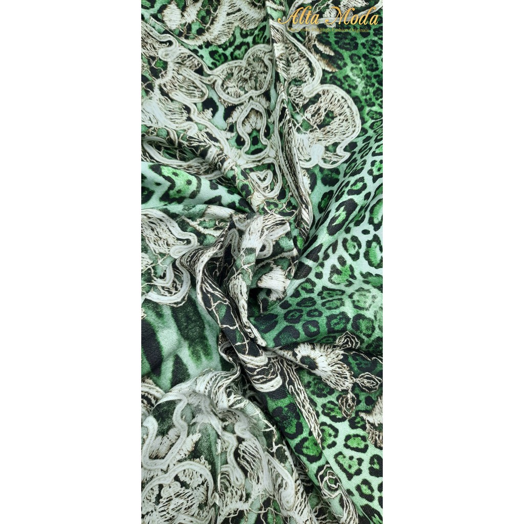 

Alta Moda Linen Motif Fancy Leopard Hijau Bunga Putih Kain (1M)