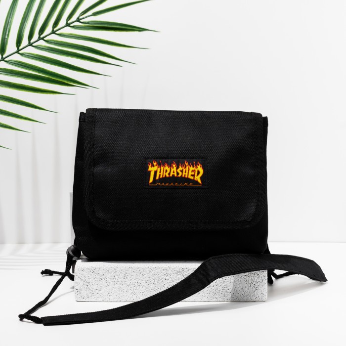 Thrasherr Japan Licensed Flame Sacosh Bag