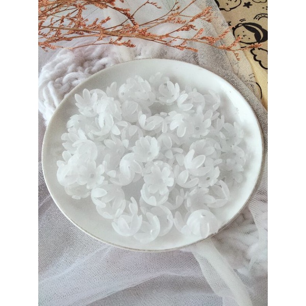 kelopak bunga runcing akrilik kelopak bunga akrilik putik manik akrilik kelopak hitam manik akrilik 