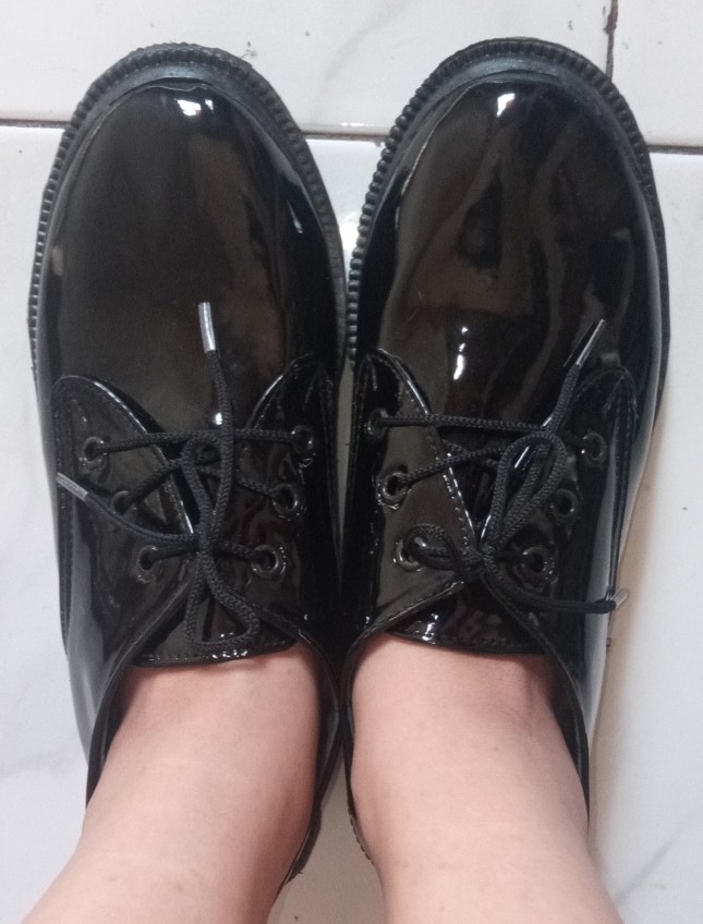 Sepatu Wanita Basic Docmart Tali / Sepatu Kasual Fkh 006