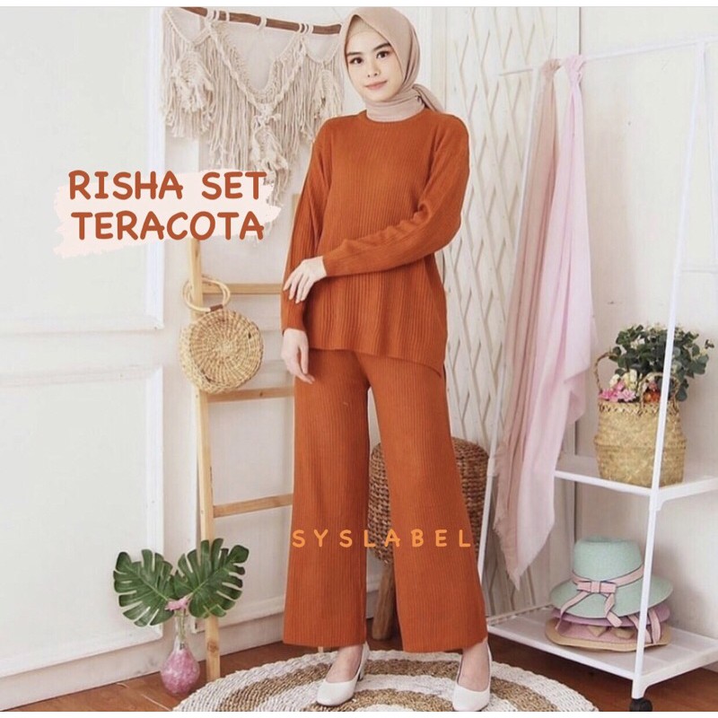 RISHA SET KNIT - ONE SET KULOT A2