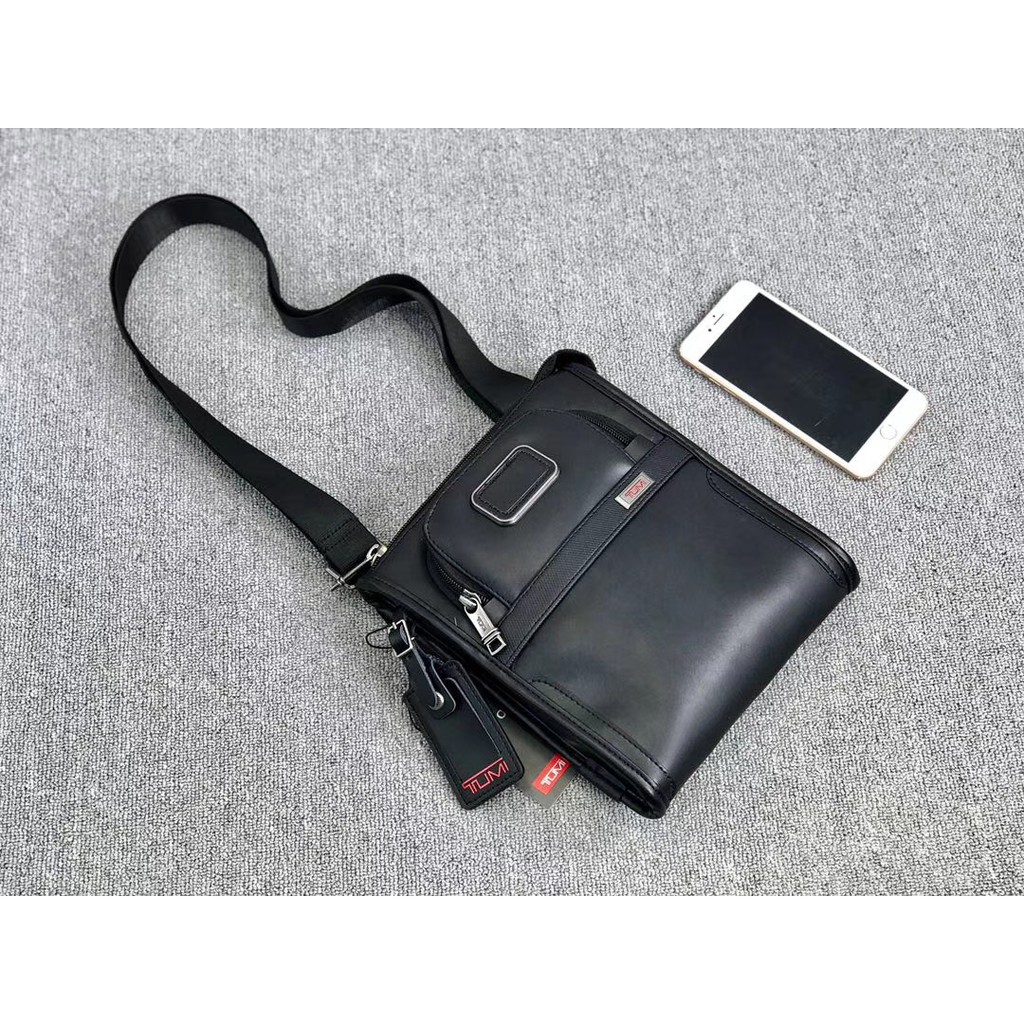 tumi alpha pocket bag small