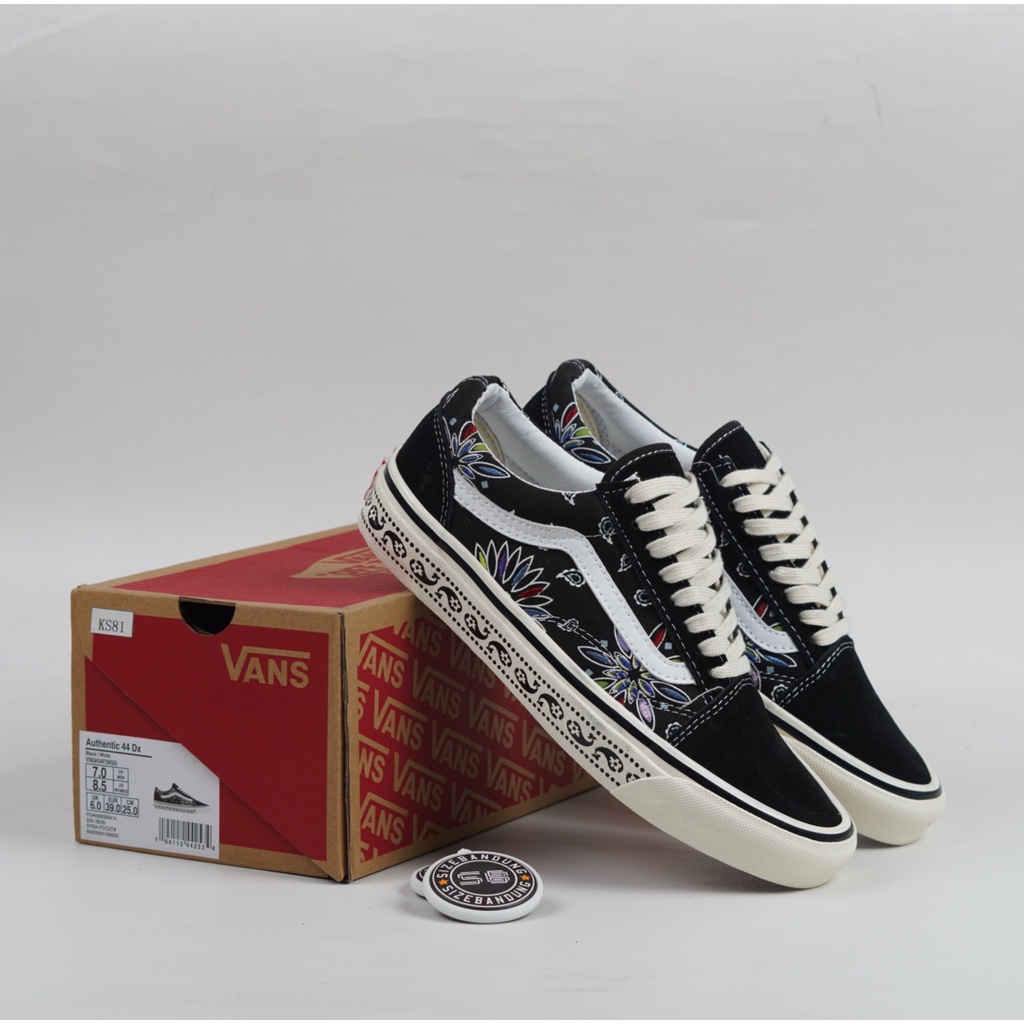 Vans DX Anaheim Factory Paisley Black