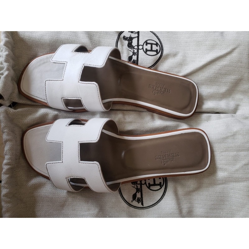 Preloved Hermes Orans Sandal Blanc