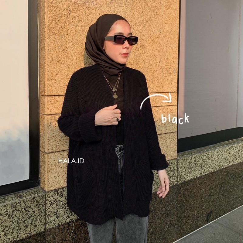 [𝐡𝐚𝐥𝐚]  Aera Oversized Knit Cardigan | Premium Oversized Cardigan Rajut Tebal-Black