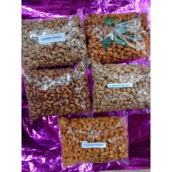 

KACANG MEDE MATANG VARIAN RASA 1000GRAM