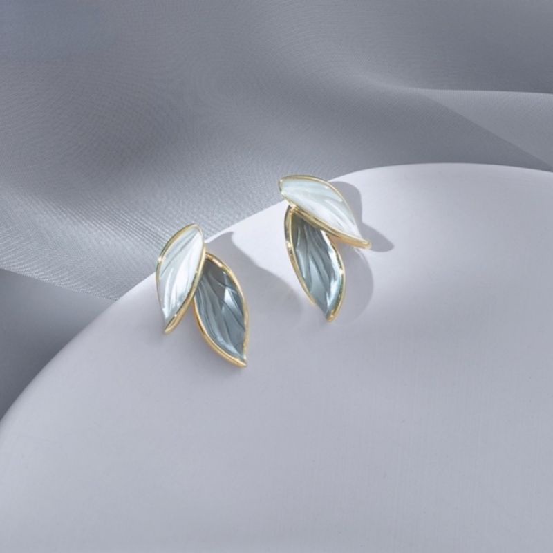 FerenHongXia Anting Daun Korea Simple untuk Wanita