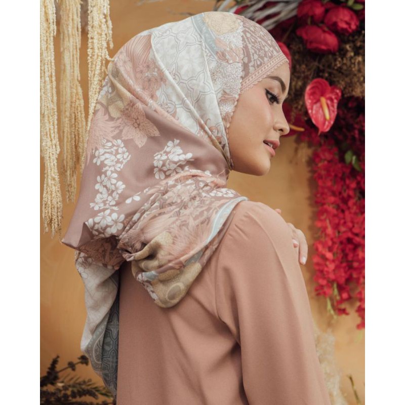 Harum Scarf by Klamby Jeumpa