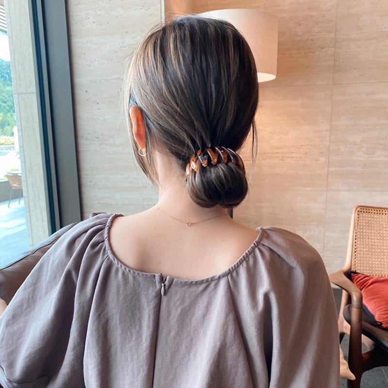 Ikat Rambut Ponytail Gaya Retro Korea Untuk Wanita