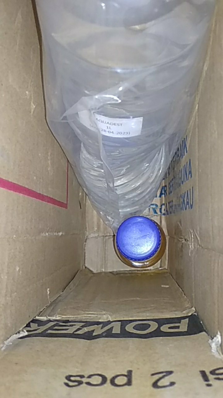 Aquades Aquadest Akuades Air Suling Destilasi Murni 1 L