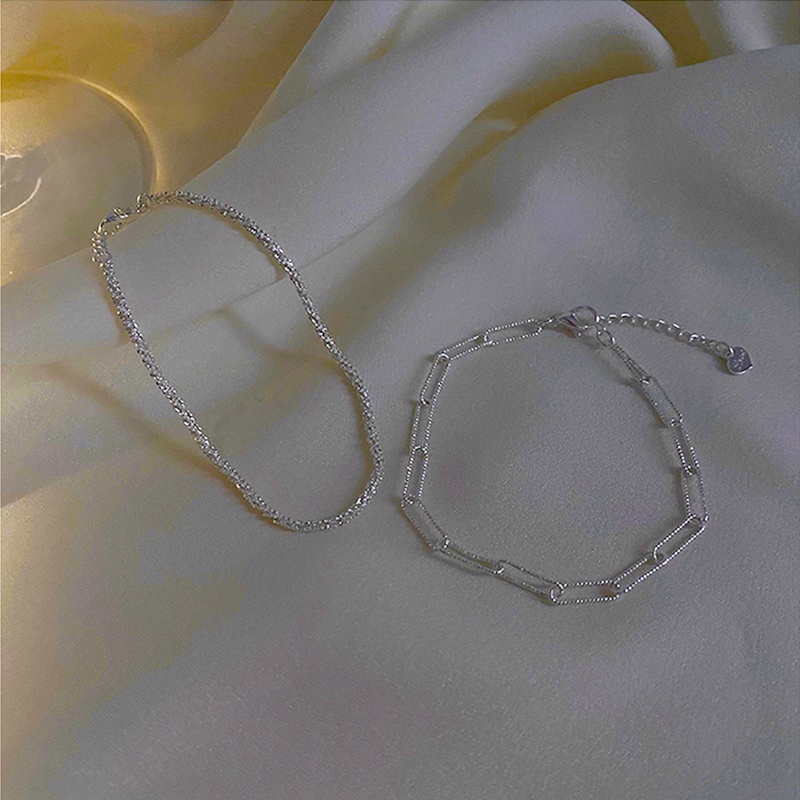 2pcs / Set Gelang Rantai Silver Multilayer Gaya Korea Untuk Wanita