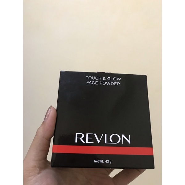 Revlon Touch & Glow soft beige/bedak tabur revlon
