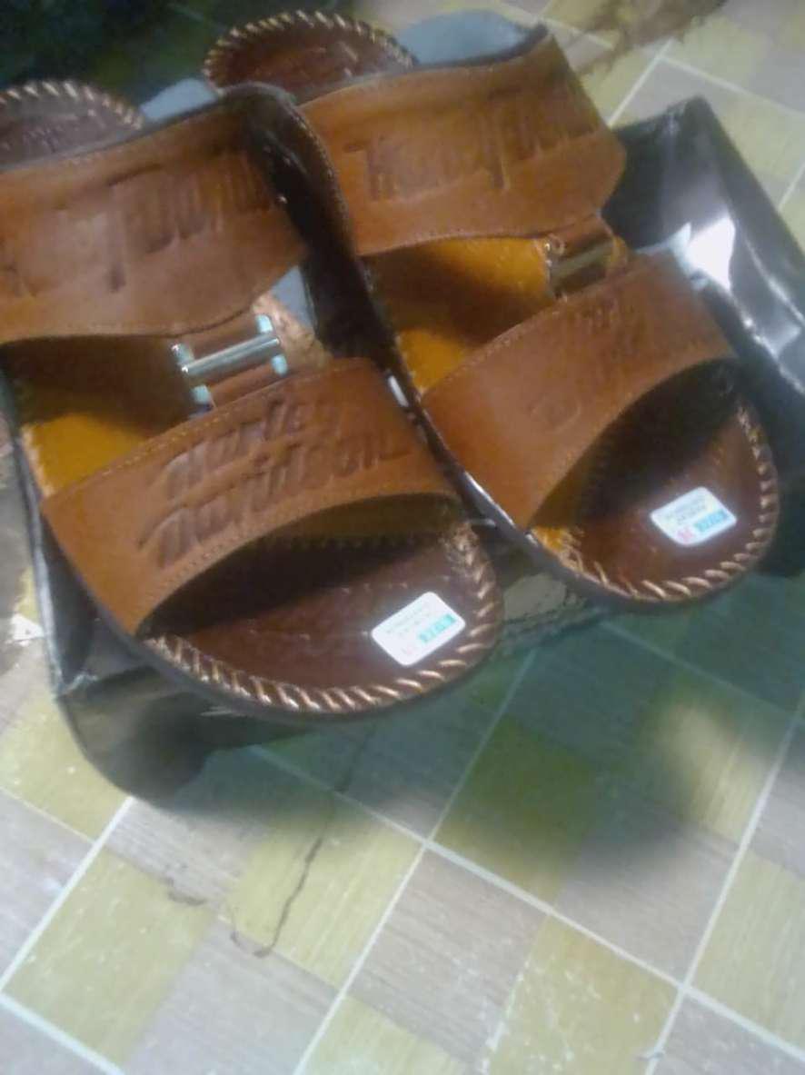  Sandal  Pria Kulit  Sapi Asli Termurah Shopee Indonesia 