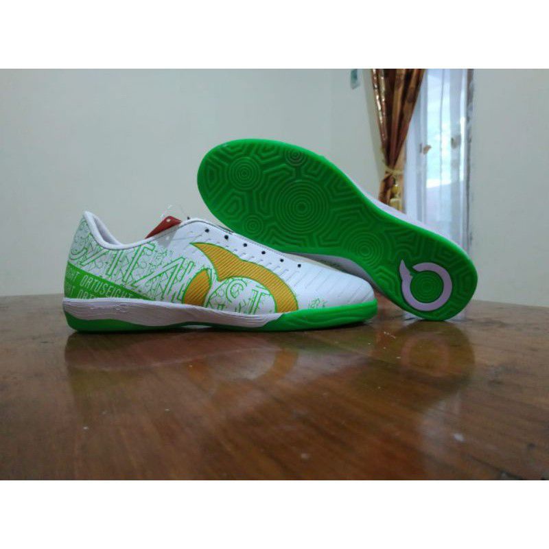 Sepatu futsal ortus catalys jogosala terbaru gred ori bisa COD