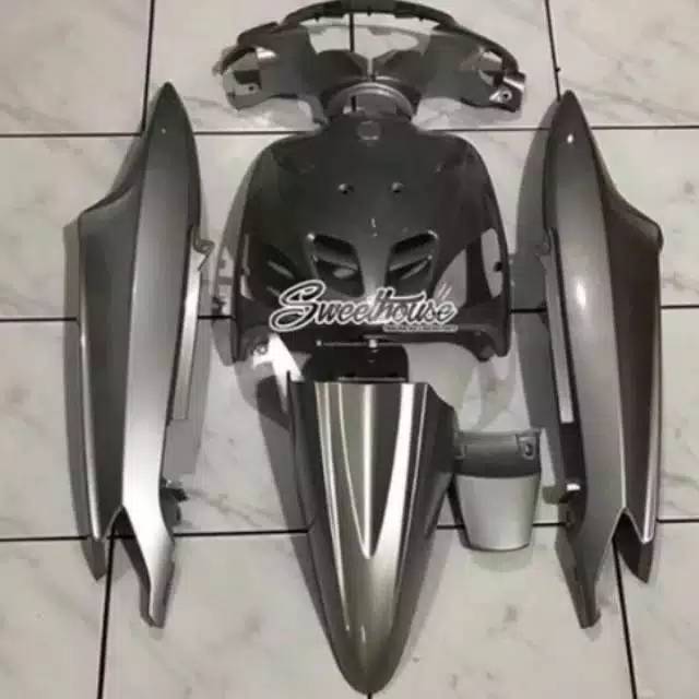 Body alus mio sporty - warna silver