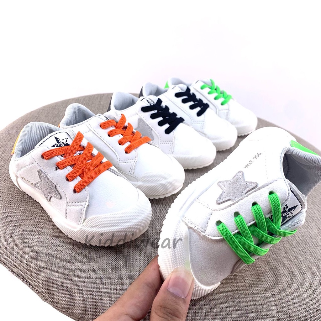 (Kiddiwear) Sepatu sneakers anak MBK58