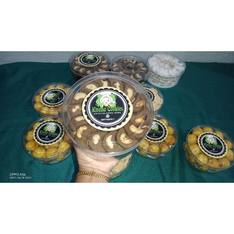 

Cookies Mede Berat 250 gram Homemade