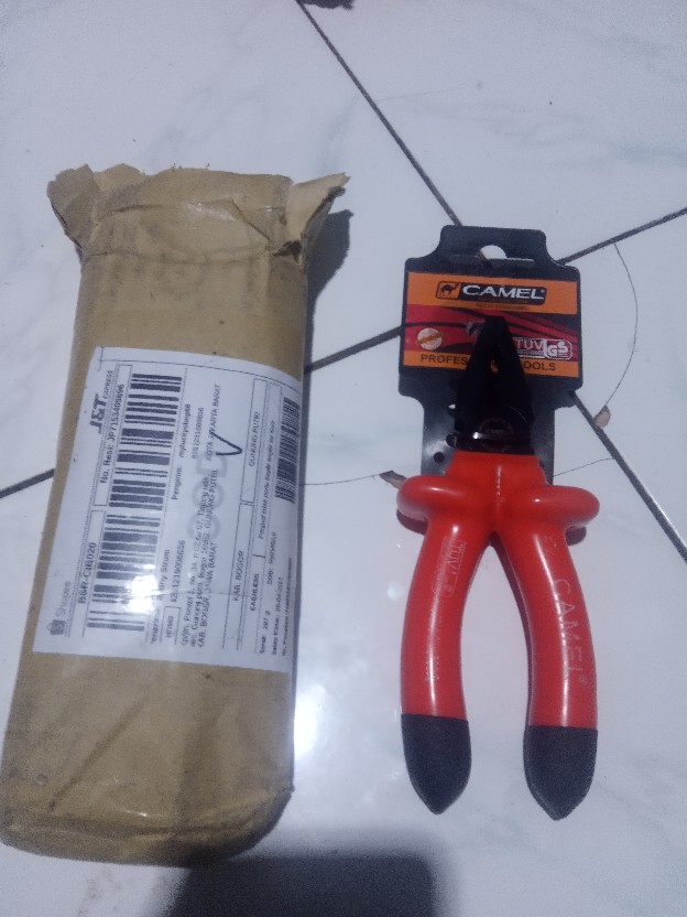 Camel Tang Listrik Kombinasi 6 Inch 1000v - 1000 Volt