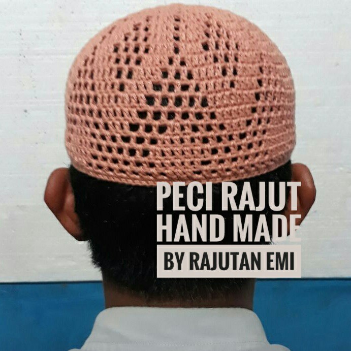 Peci Rajut Anak & Pria Dewasa Warna Merah Bata