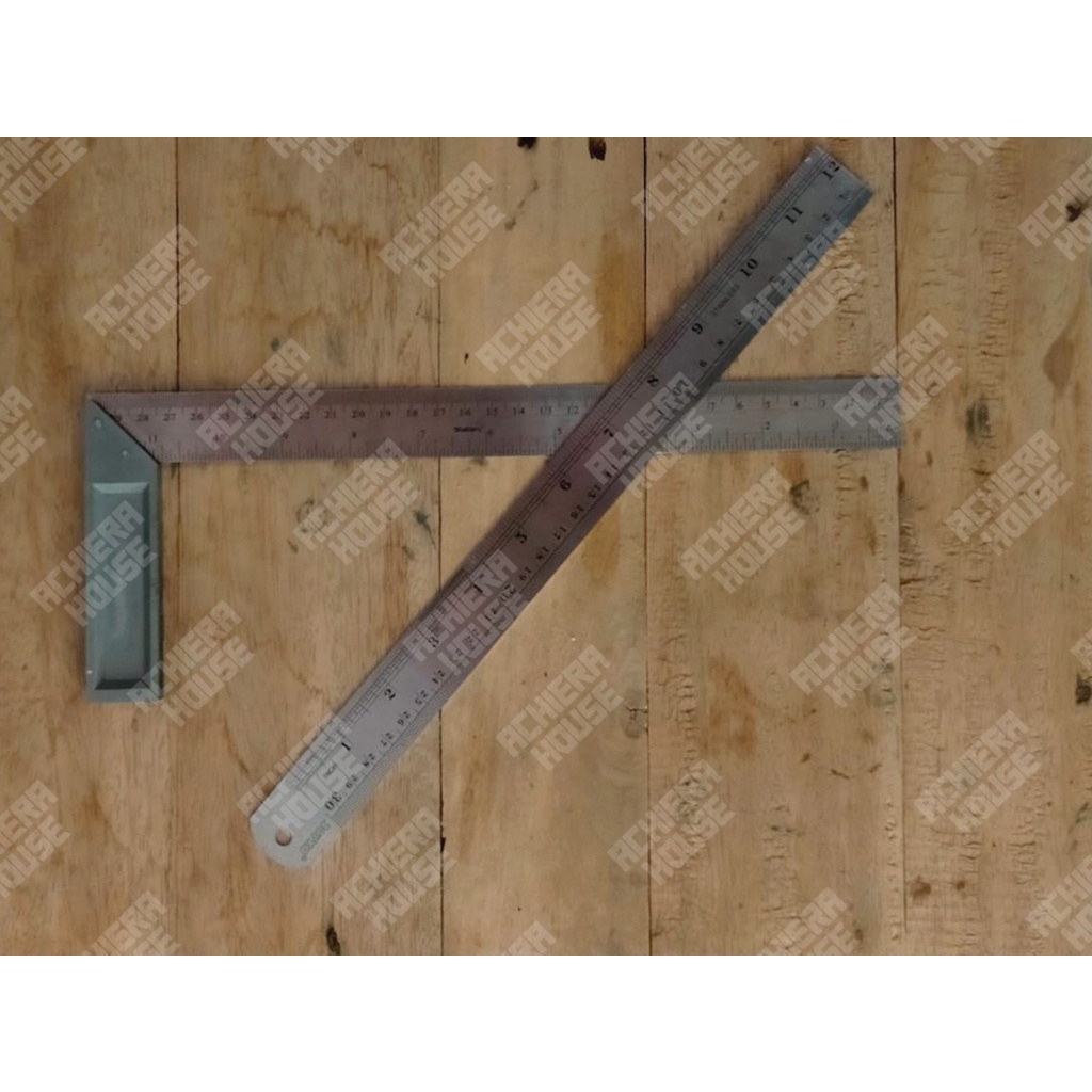 

Penggaris siku besi 30 cm