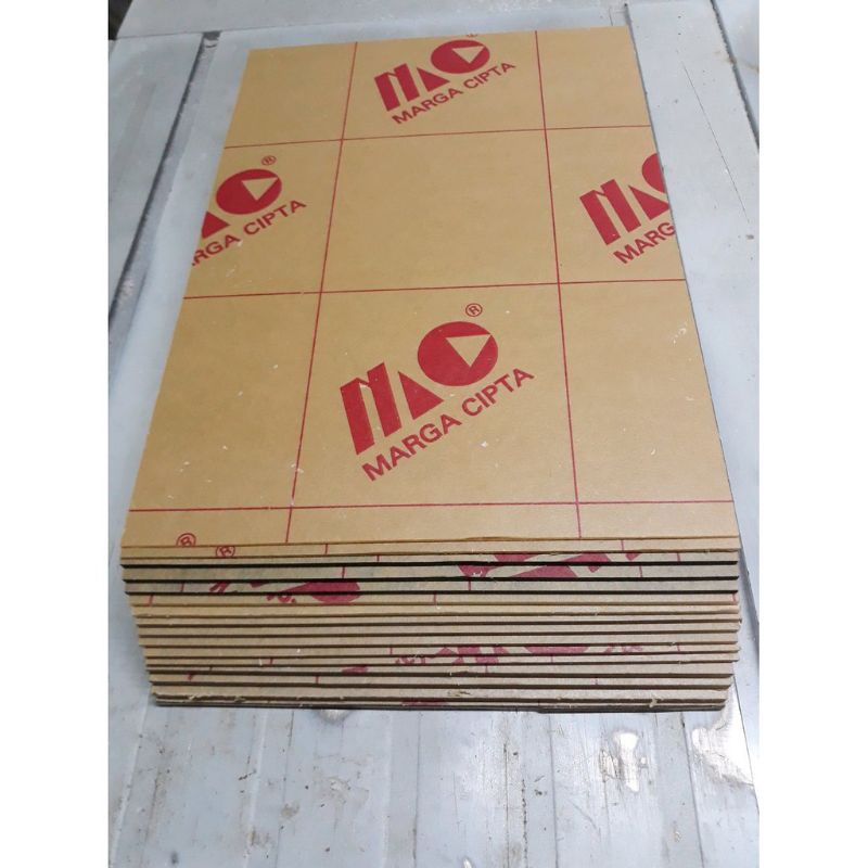 lembaran akrilik 60x40 tebal 2mm