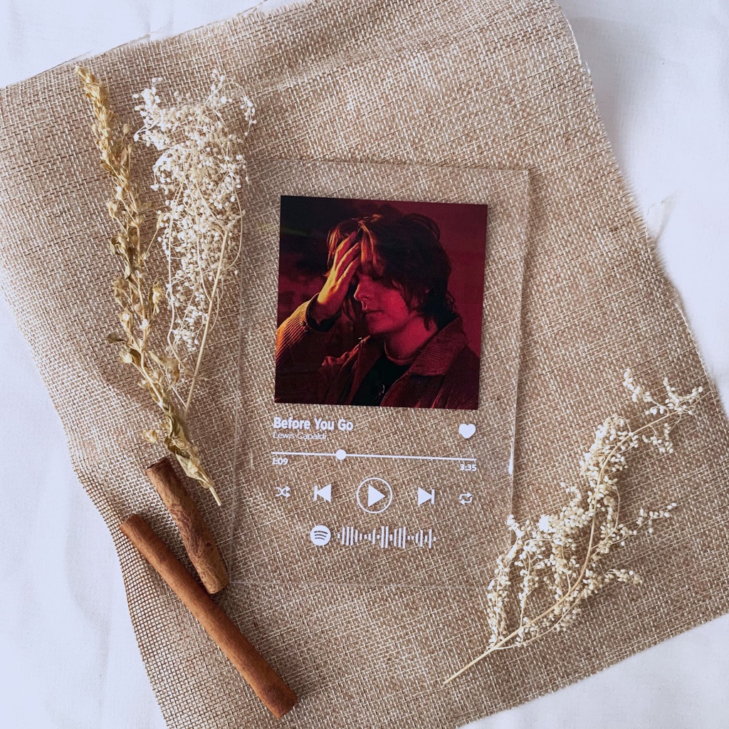 

Acrylic Spotify/Custom/Quotes Mini with Wooden Stand