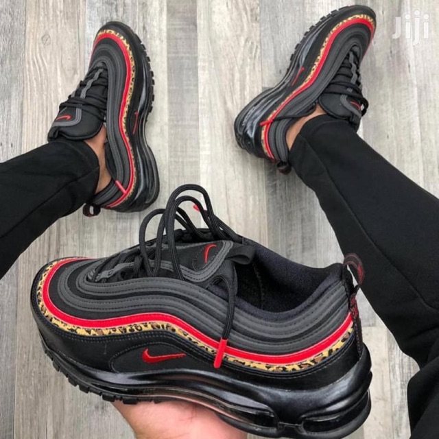 Nike Airmax 97 hitam merah motif macan tutul