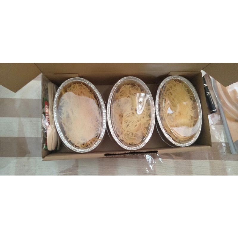 

macaroni panggang 1 box isi 3 pcs