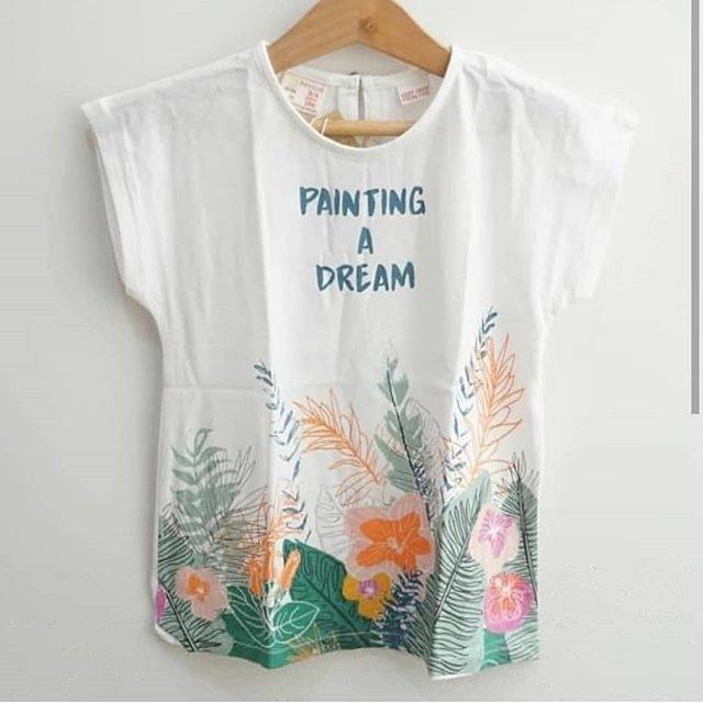 

Zara painting a dream