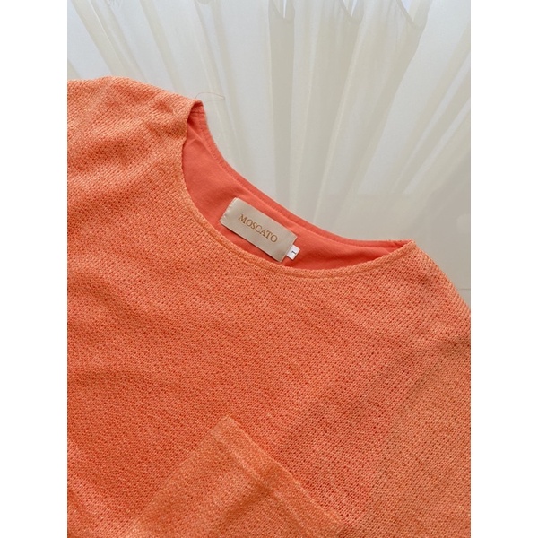 Blouse Wanita / Baju Senam Moscato Original Orange Pastel //harga beli 700rb//