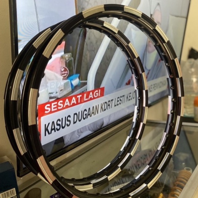 velg 17 140 akron rossi hitam catur not spain fullset