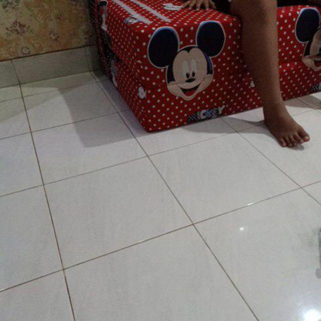 Sarung Kasur Busa Resleting Bahan Nikita