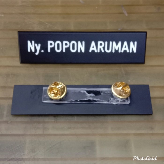 

Eklusif Name Tag Papan Nama Dada Doff-Paku Murah