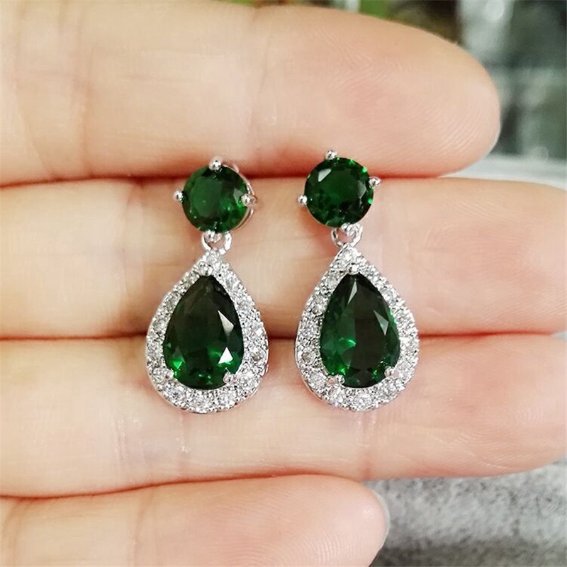 Berlian Emerald Anting-Anting Drop Berbentuk Kristal Hijau Telinga Perhiasan