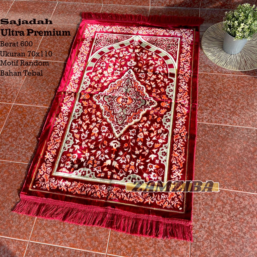 Sajadah Premium Turki Kulaitas Bulu Halus &amp; lembut  Tebal Motif Random Ukuran 70 x 110,Dewasa