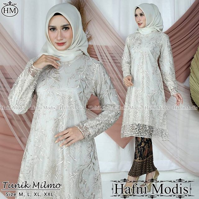 Setelan Kebaya Tunik Milmo Warna Cream Mix Plisket