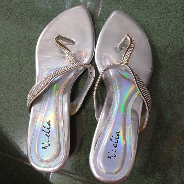 Sandal jepit wedges import