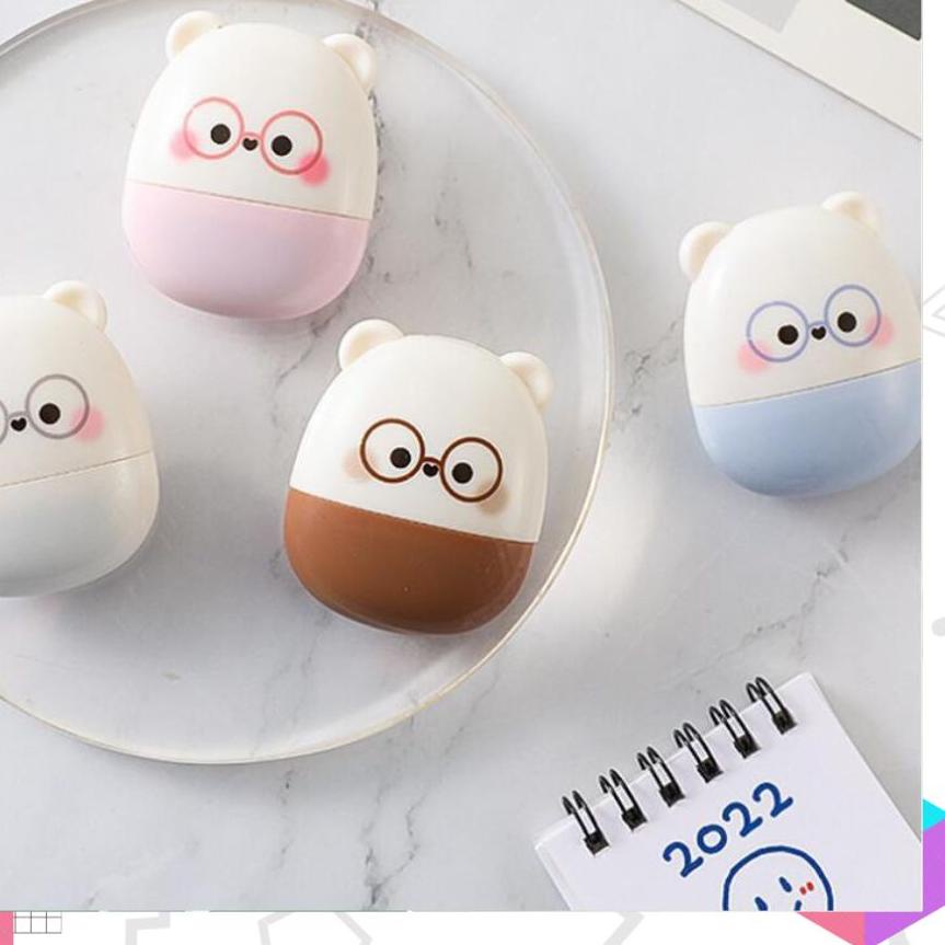 

Grosir ✺ LEXJAKARTA Roller Stempel Cutter Mini 2 In 1 / Cutter Stempel Pelindung Data Alamat / Stempel Data Paket / Stempel Pelindung Data Pribadi Motif Bear / Roller Stempel / Stamp Roller / Stamp Cutter''