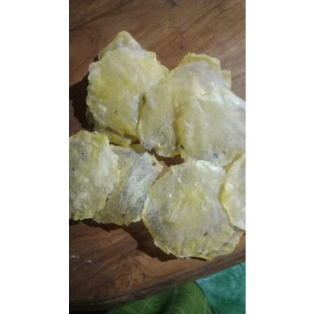 

kerupuk singkong/samiler singkong mentah