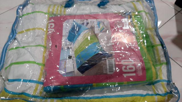 1 Kg Only (hanya) Bedcover Fata Lv 180x200