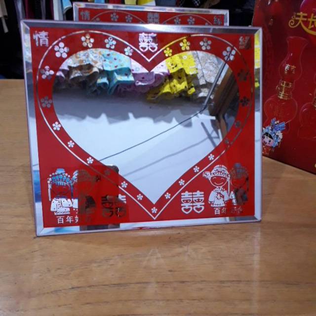 cermin double happiness